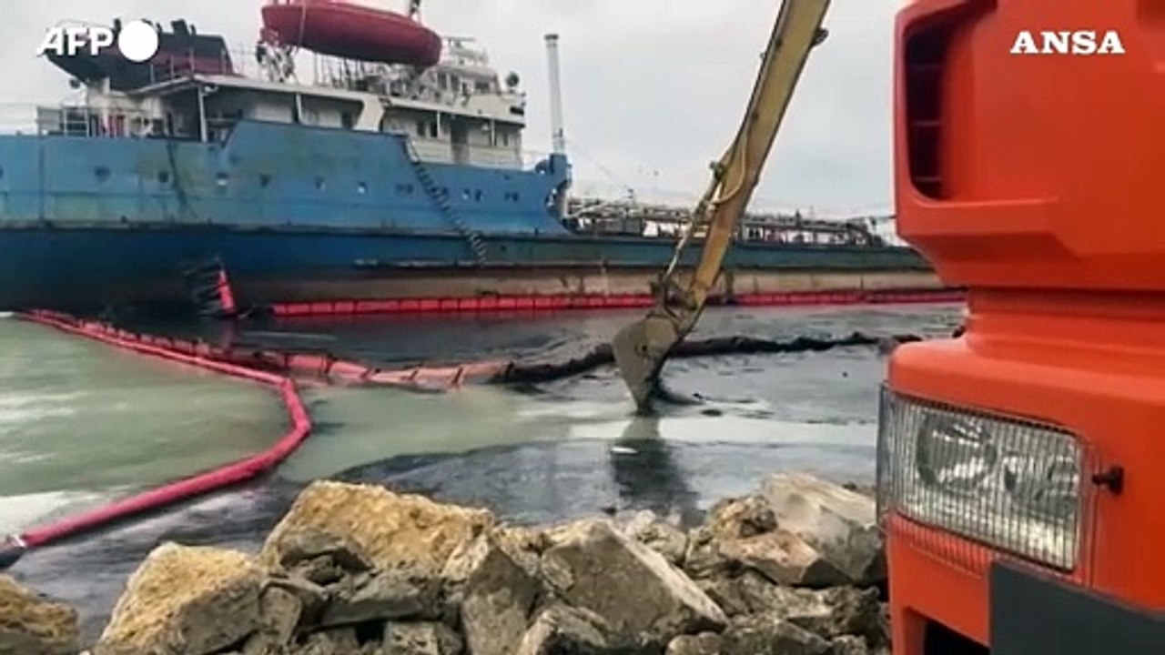 Mar Nero, prosegue la bonifica delle aree inquinate dal petrolio