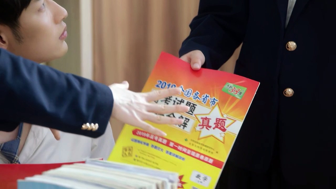 My Deskmate S01E09 {Hindi-Chinese} 720p (10bit) WEB-DL ESub [BollyFlix]