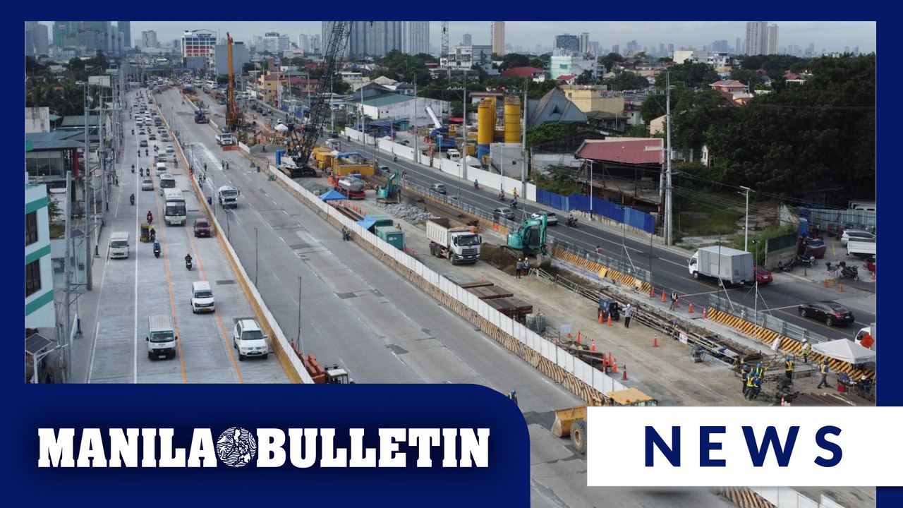 The on-going construction of the Tandang Sora station along Mindanao Avenue for the Metro Manila Subway Project