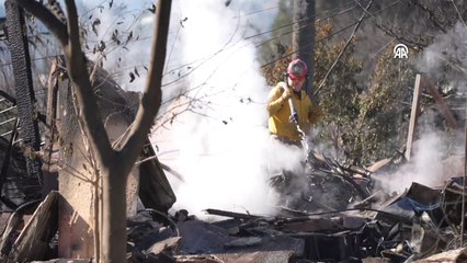 Los Angeles'ta yangınları söndürme çalışmaları devam ediyor