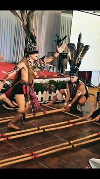 #tribal #tribe #dance #challenge #art #feet #jump #step #skills #speed #beauty #pinoy #asian #custom #traditional #boy #sn2sg #boys #sunnight #wood #bamboo #sunnightmusic #letmechaseyou #tinikling #folklore #sunnightpop #sunnightblues #pattern #fun #cool