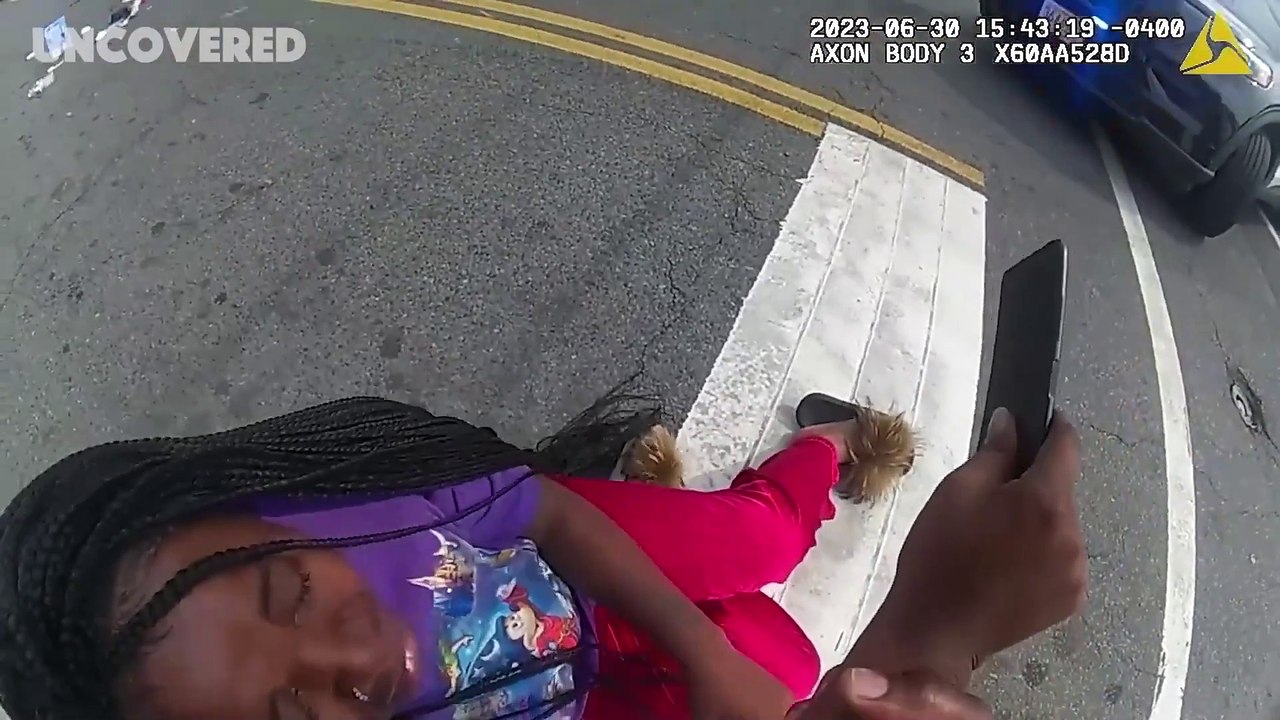 Woman Crashes Her Car, Destroys the Whole Street, Violently Assaults Cops, Acts Wildly Crazy! | Police Body Cam  | USA Police  #bodycampolice #usapolice #bodycamfotage #bodycamnypd #police