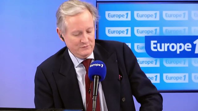 Le PS ne vote pas la censure : «Jean-Luc Mélenchon est le grand perdant», affirme Jean-Christophe Cambadélis