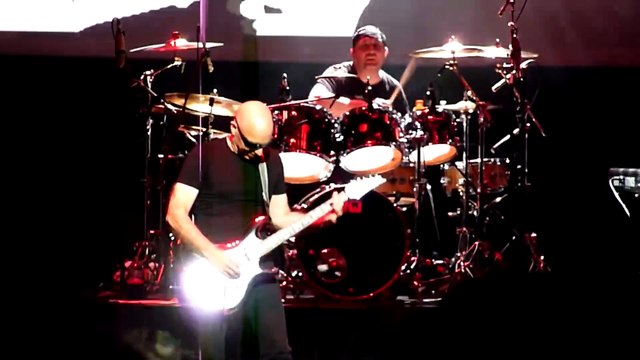 Joe Satriani - Satch Boogie