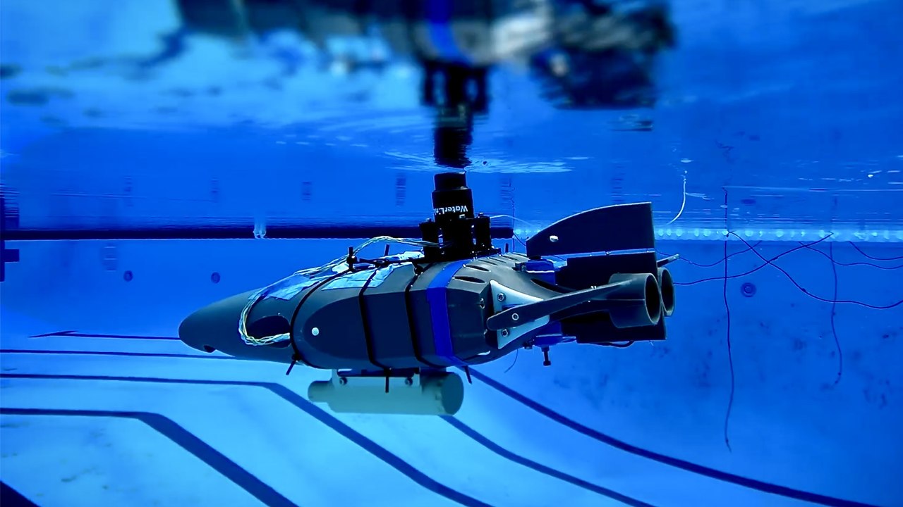 NASA's Underwater Swmming Robot Drones To Explore Alien Worlds