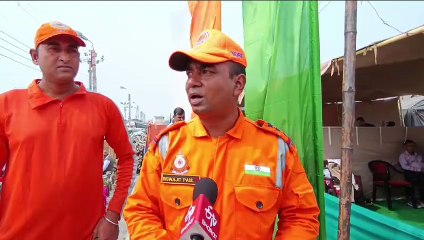 গঙ্গাসাগরে আগত তীর্থ যাত্রীদের নিরাপত্তা দিতে দুটি বেঁধেছে বঙ্কো এবং ম্যাক্সি