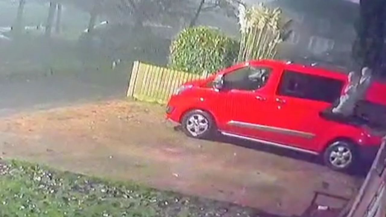 Drunk friend takes a spill during Christmas fun and fixes pants in a flash