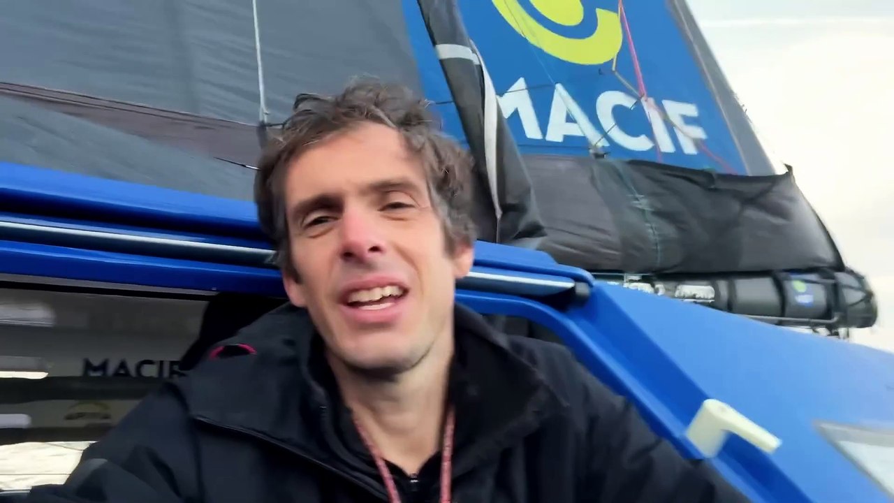 Bientôt à la maison pour Charlie Dalin _ Vendée Globe 2024