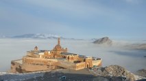 Ağrı Dağı ve İshak Paşa Sarayı'ndan masal tadında sis manzaraları