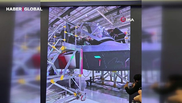 Milli Muharip Uçak KAAN'ın ikinci prototipi ilk kez görüldü