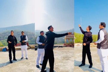 अक्षय कुमार ने जयपुर में पतंगबाजी का उठाया लुफ्त, देखें VIDEO