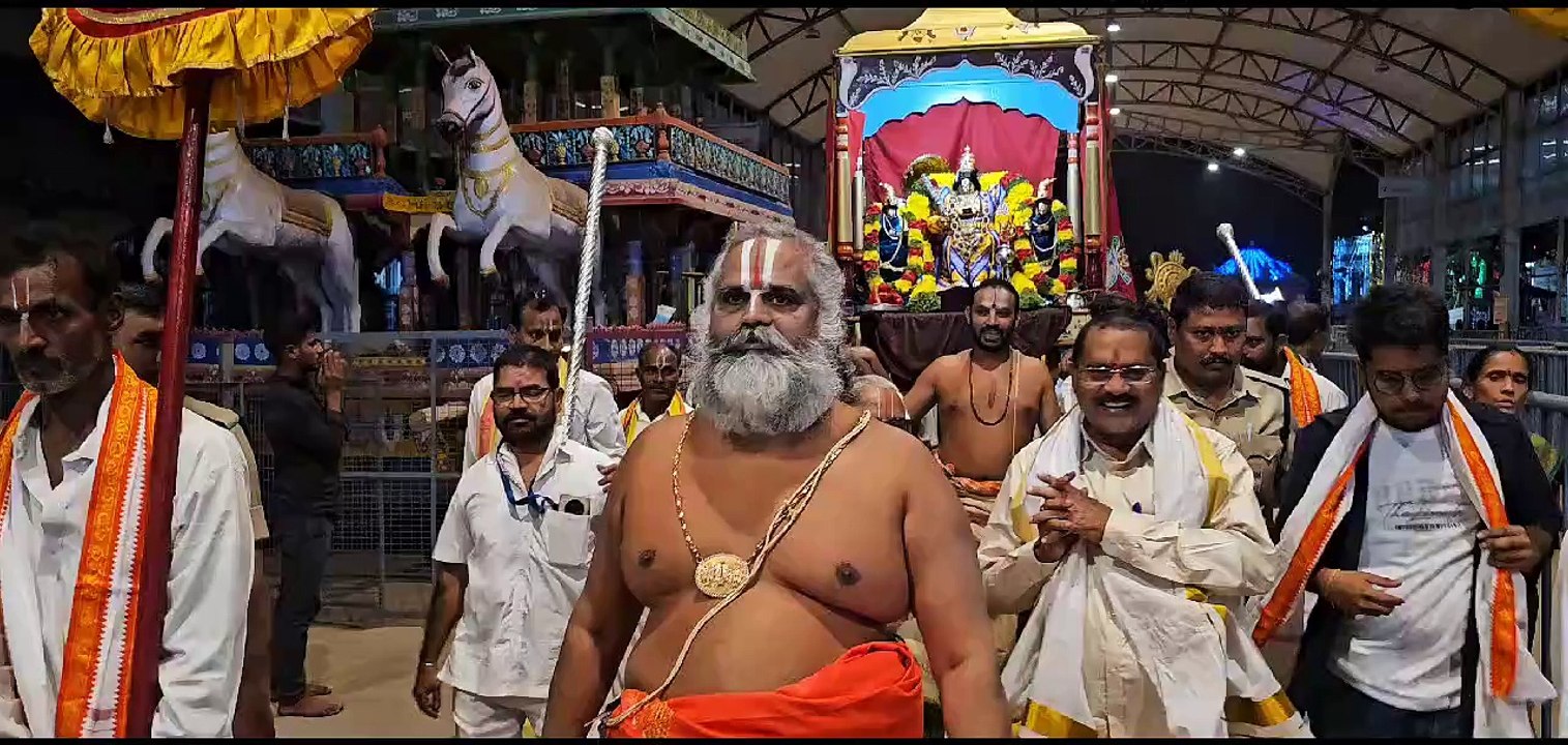 Ap_vsp_69_14_ Simhadri _utsavm _av_ap10145