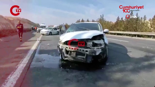Şanlıurfa'da feci kaza... İki otomobil çarpıştı: Çok sayıda yaralı var!