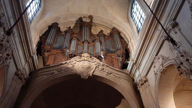 lorgue-de-la-cathedrale-de-versailles-de-retour