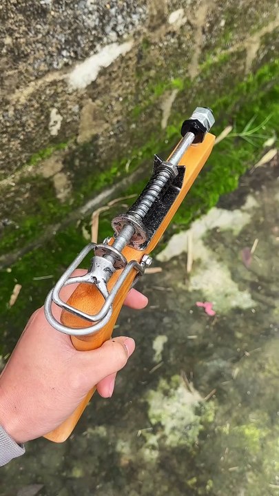 Ugle homemade bamboo slingshots