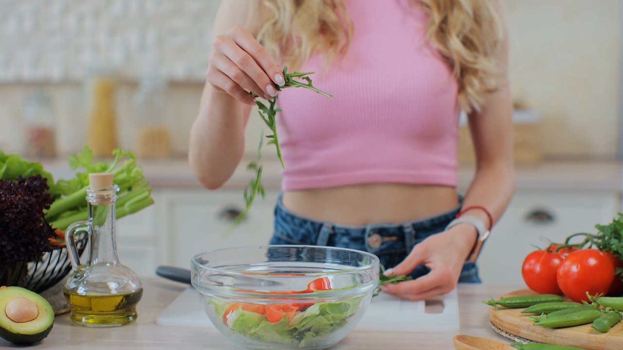 Winter health: Are fad diets dangerous?