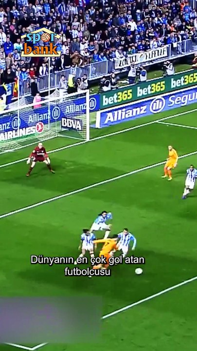Bi tane de kendi kaleme... Gariban dostu Cristiano Ronaldo'nun Granada'yı mutlu eden golü