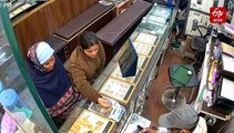 कुल्लू में ज्वेलर्स दिखा रहा था आभूषण, पलक झपकते ही महिलाओं ने उड़ा लिए 7 लाख के गहने, CCTV कैमरे में कैद हुई हरकत