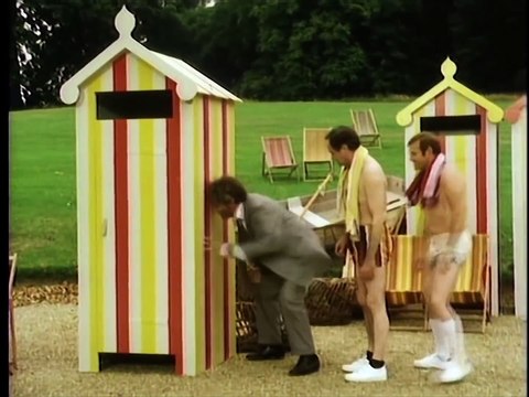 Benny Hill - WonderGran Meets Dr. Jackal and Mr. Hyde (1981)