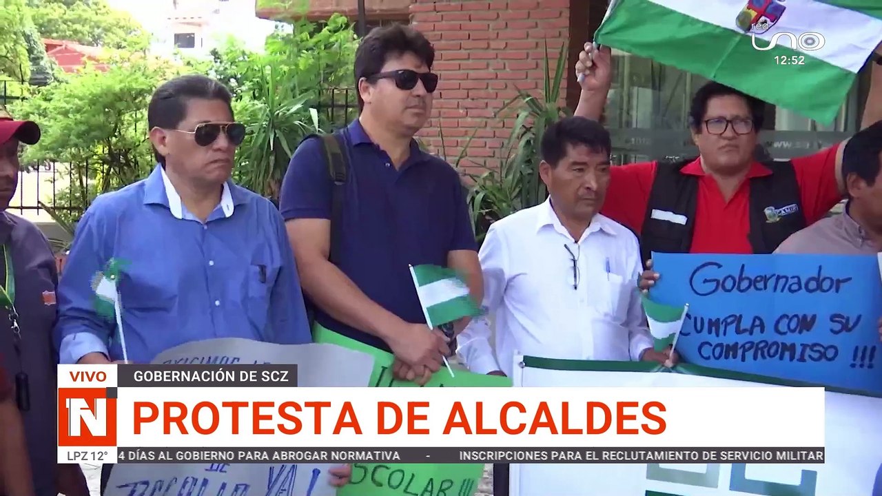SCZ: PROTESTA DE ALCALDES