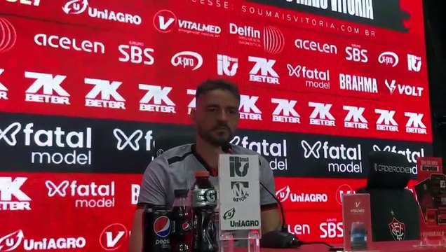 Gabriel Vasconcellos comenta disputa por posição com Lucas Arcanjo: É natural
