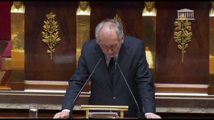 Il premier francese Bayrou (73 anni) al Parlamento: sono un neofita