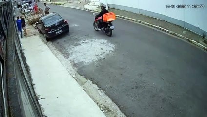 Cenas fortes! Delegado é executado a tiros em plena luz do dia; veja