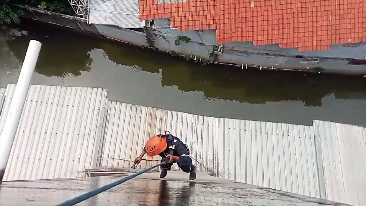 Jasa Waterproofing Dak Beton untuk Mencegah Retak dan Kebocoran