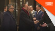 Anwar tiba di London, mulakan lawatan kerja lima hari