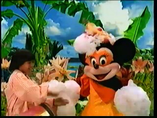 Mickey's Fun Songs - Beach Party at Walt Disney World (1995 VHS)