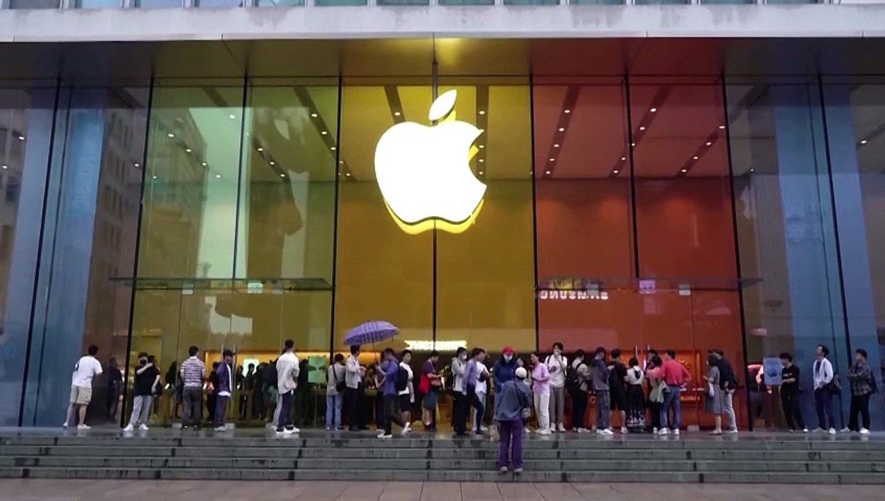 EU reassesses tech probes into Apple, Google an...