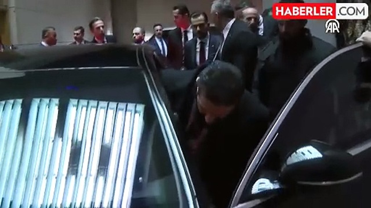 Bakan Şeybani Türkçe mesajla duyurdu: Suriye'de yeni yönetimden ilk üst düzey ziyaret