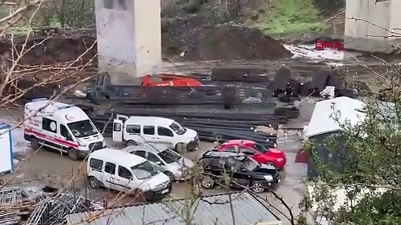 İstanbul - Gaziosmanpaşa’da üstüne 1 tonluk kepçe kovası düşen işçi öldü; arkadaşları sinir krizi geçirdi