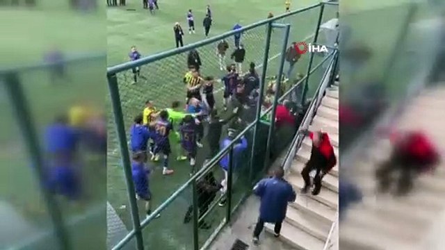 Trabzon'da amatör maçta kavga!