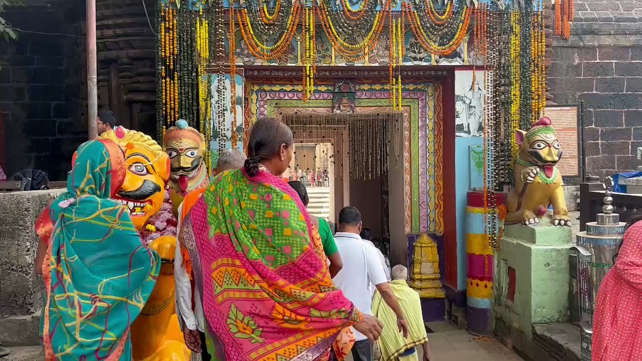 ଜିଦ ରେ ଅଟଳ ସେବାୟତ,ପୁଣି ଆଜି ଉପାସରେ ରହିଲେ ଲିଙ୍ଗରାଜ, ନିରାଶ ଭକ୍ତ,ନୀତି ବିଭ୍ରାଟ ପରେ ମନ୍ଦିରରେ ଲିଙ୍ଗରାଜ ନଥିବା କହିଲେ ସଂସ୍କୁତି ଗବେଷକ