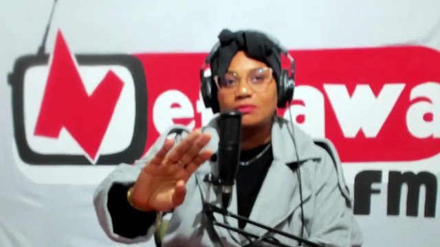 علاقة تأخر الزواج عند المرأة ونظرة المجتمع ليها المختصة الاجتماعية وهيبة بن منصور