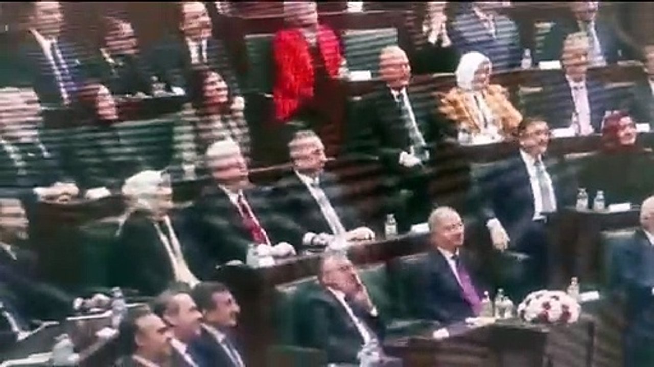 Erdoğan: “CHP bizi dumura uğrattı! Özgür Özel’i tebrik ederim”