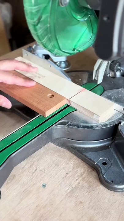 Innovative Drill Guide Design- project 2025- 😂-#woodworking #woodworkingtips #diy #jig #precisiontools #craftsmanship