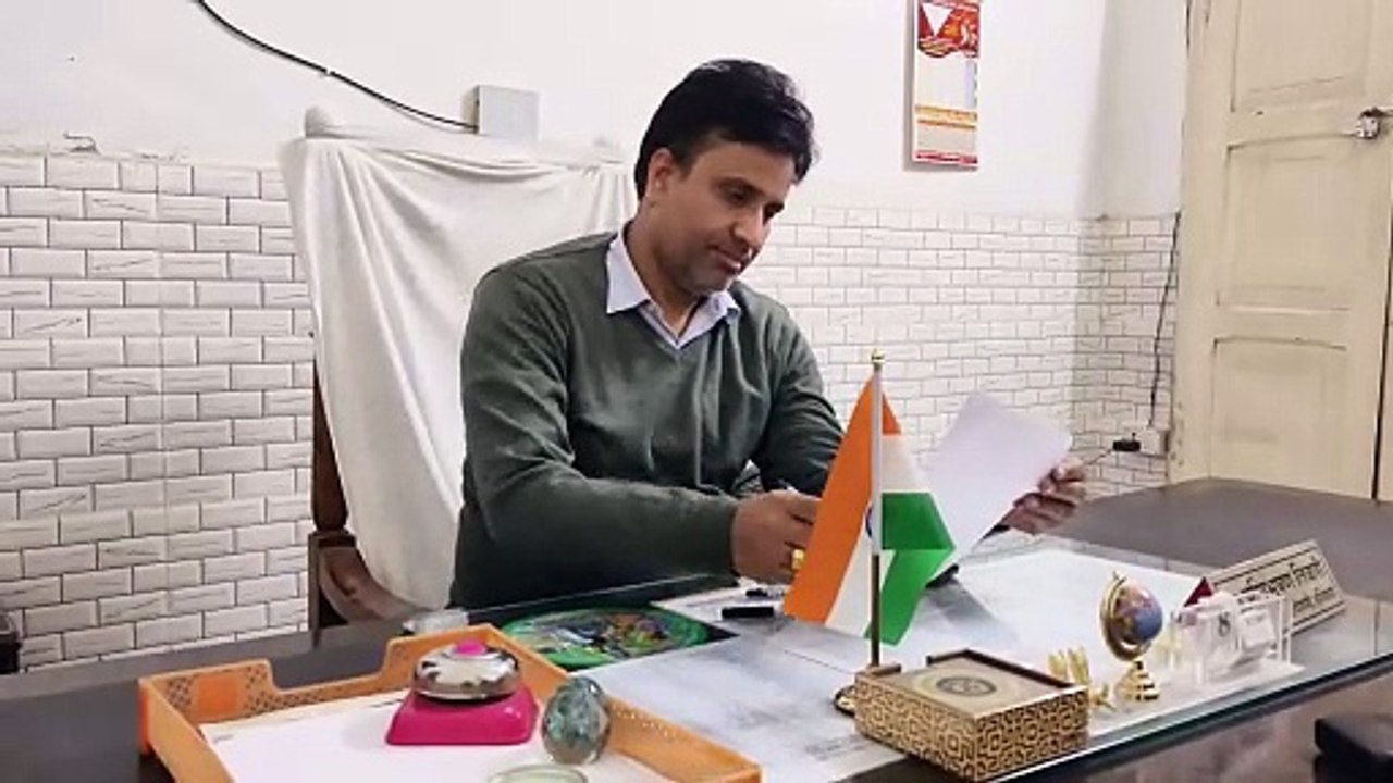 संभल में 123 मकानों और दुकानों पर चलेगा बुलडोजर...