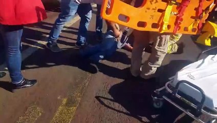Motociclista fica ferido após se envolver em acidente no Centro
