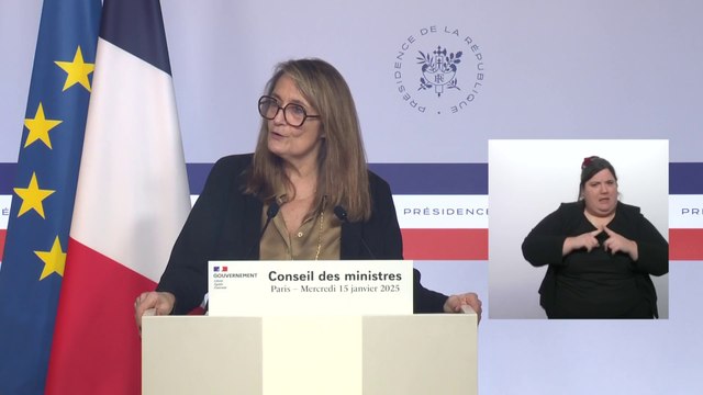 Censure: le PS aura des réponses «dans le discours du premier ministre au Sénat» selon Sophie Primas