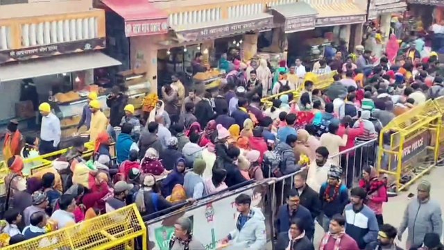 15 लाख से अधिक श्रद्धालुओं से पटी रामनगरी में दिखा कुंभ जैसा नजारा, हनुमान गढ़ी में 2 और राम मंदिर में 1 किमी. की रही कतार