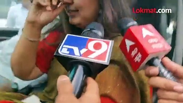 परळीमध्ये तणाव, कराडही अडकला पंकजा मुंडेंचं एकच वाक्य