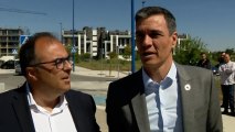 Vídeo | Pedro Sánchez y el entonces alcalde de Leganés, Santiago Llorente, visitan en abril de 2023 una promoción de viviendas