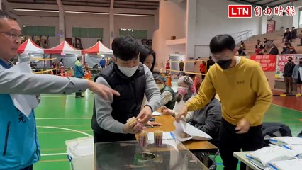 屏東潮州春節市集一般區抽籤 1600人「搶攤」成功率僅23％