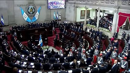 Arévalo afirma que seguirá "resistiendo" a los "golpistas" en Guatemala