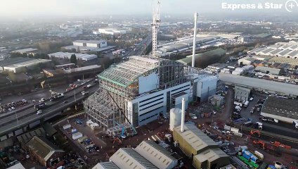 Motorway drivers ask: What is that huge steel structure near M5 northbound in West Bromwich?