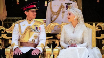 Le prince Abdul Mateen de Brunei célèbre ses 1 an de mariage avec Anisha par un cliché romantique