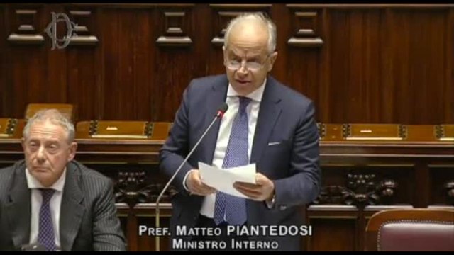 Piantedosi: Le zone rosse strumento in più per le forze dell'ordine