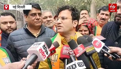 पटपड़गंज सीट से BJP प्रत्याशी रविंद्र सिंह नेगी ने भरा पर्चा, कांग्रेस को बताया डूबता जहाज